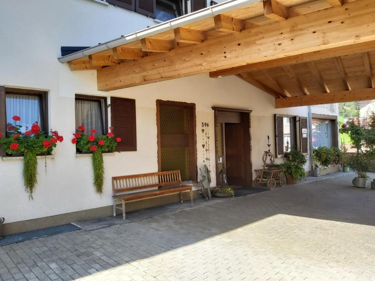 Gaestehaus Gitti Dorner ヒッティザウ エクステリア 写真